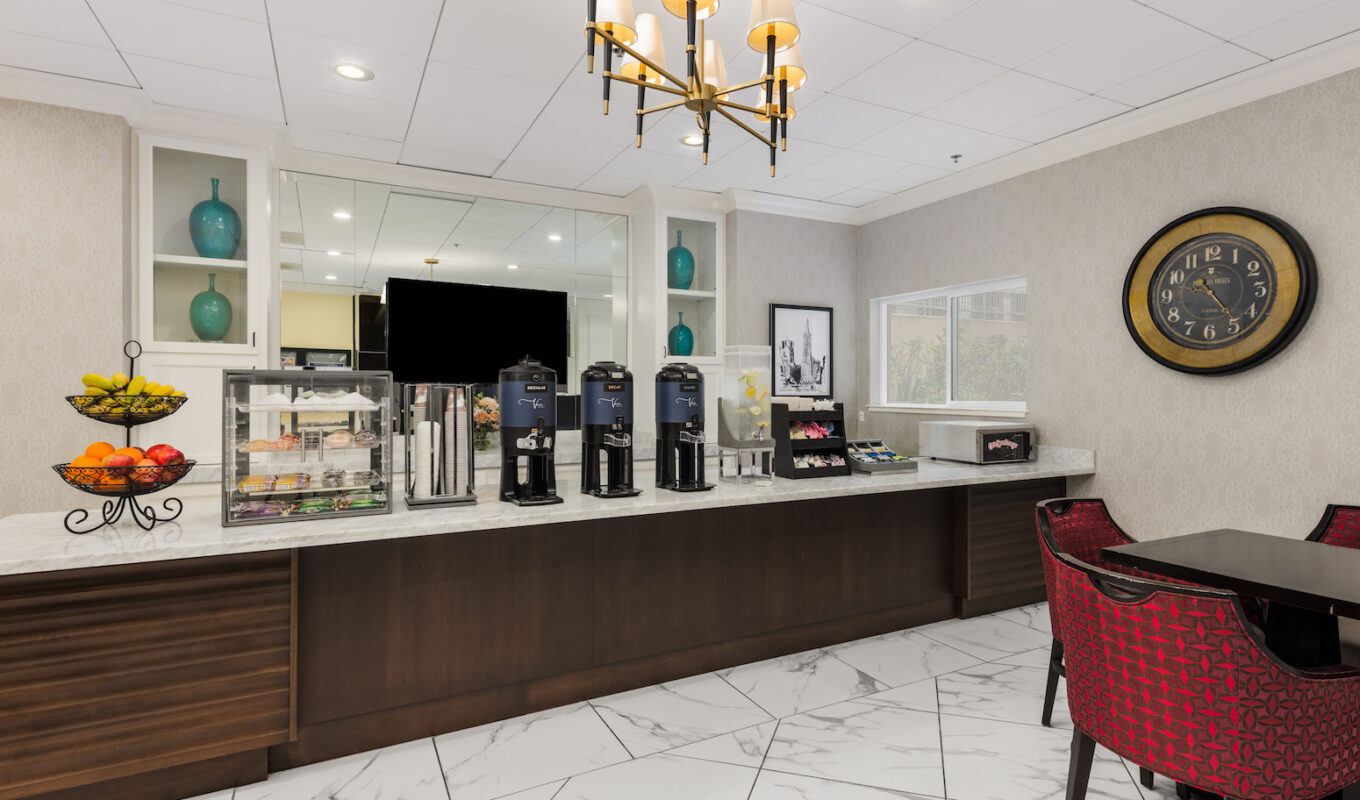 Ivy Park at Cathedral Hill bistro