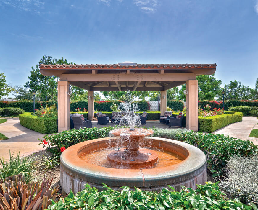 Cerritos fountain and outside veranda