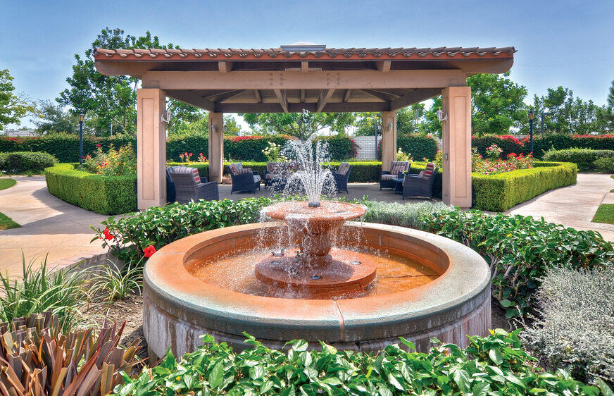 Cerritos garden and lounge area and fountian