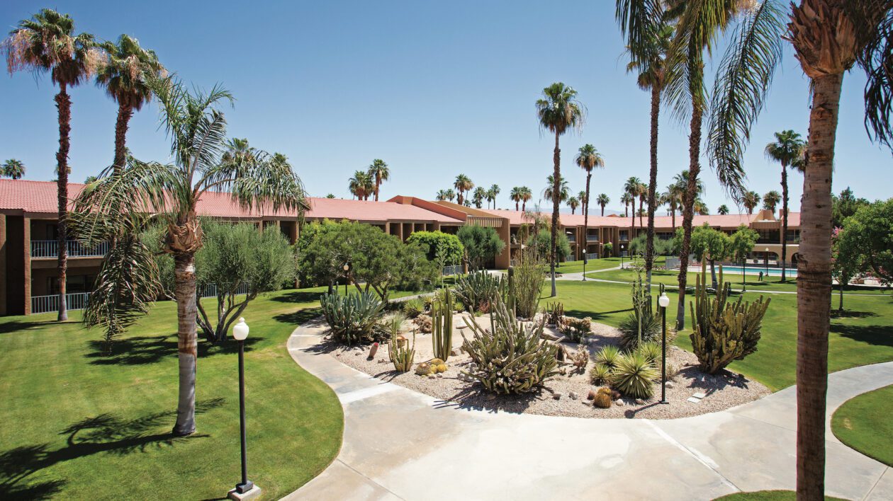 Carlotta Courtyard
