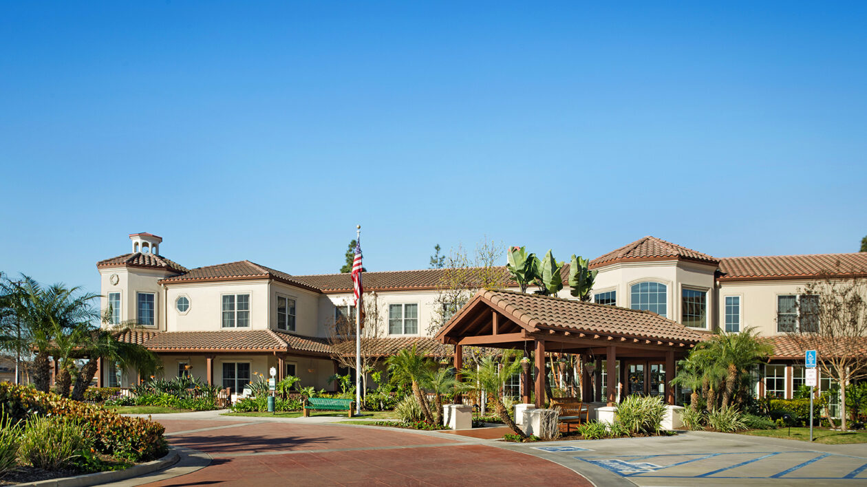 Ivy Park at La Palma Assisted Living & Retirement Community