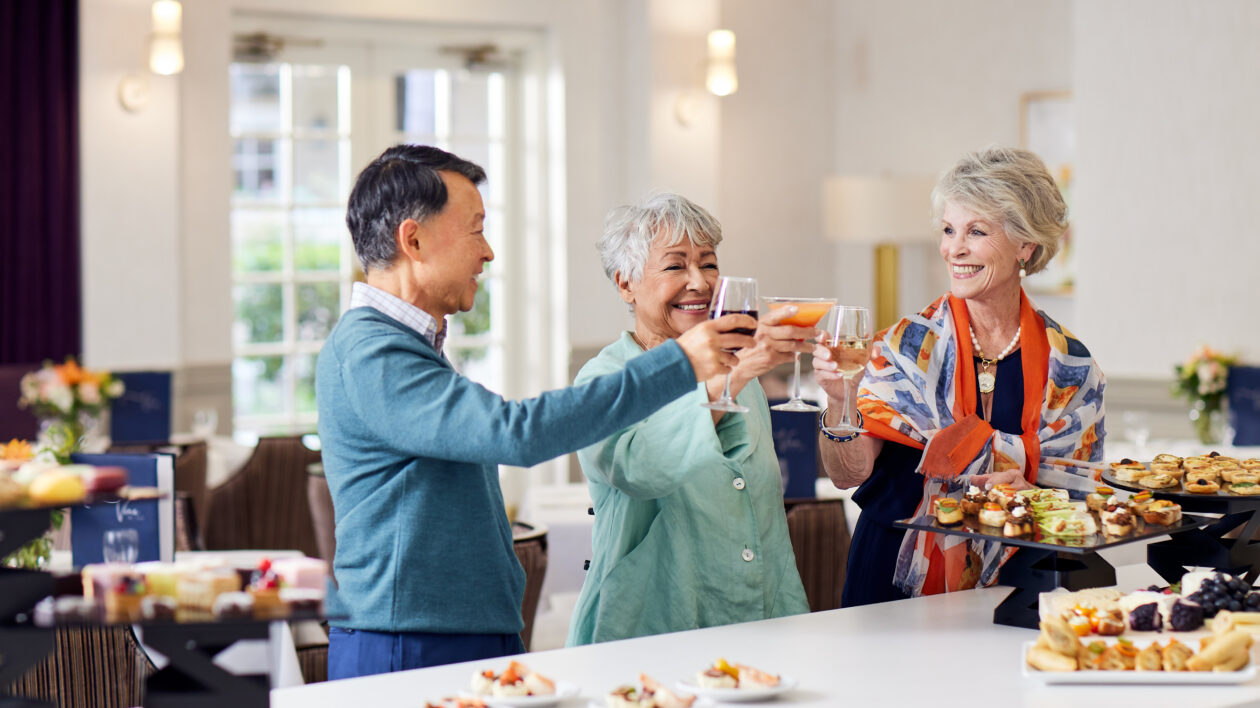 Dine with Ivy Park at La Palma Assisted Living & Memory Care