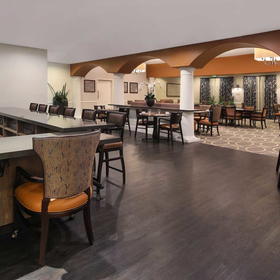 Mission Viejo bar and dining room