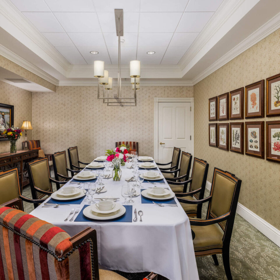 luxury-senior-living-san-francisco-dining3
