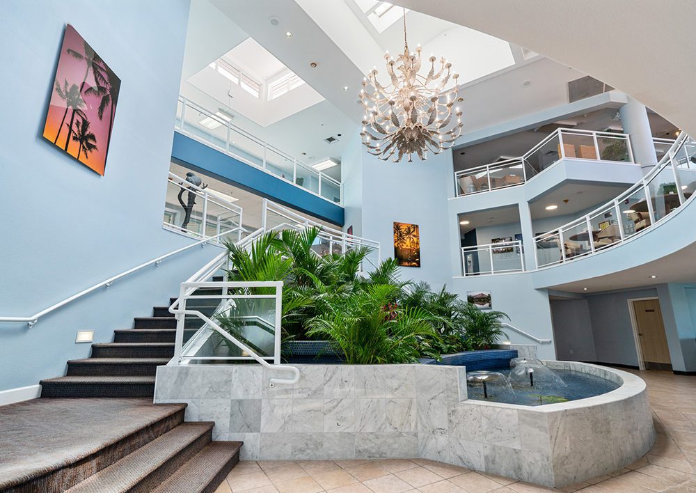 The Ivy Hawaii Kai Lobby