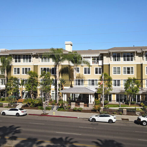 front-external-view-of-ivy-living-at-woodland-hIlls