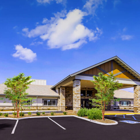 Life at Ivy Park San Lauren senior living.