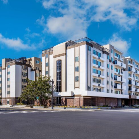 Exterior of Ivy Park Hayward senior living community.
