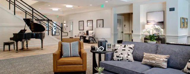 Oakmont of Redwood City